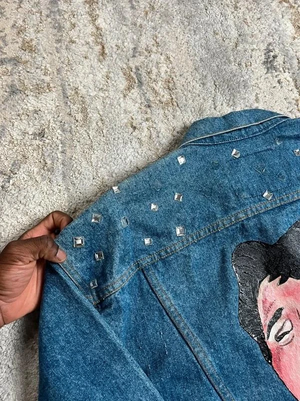 Vintage Levi's x Elvis Denim Jacket Size M – photo 7